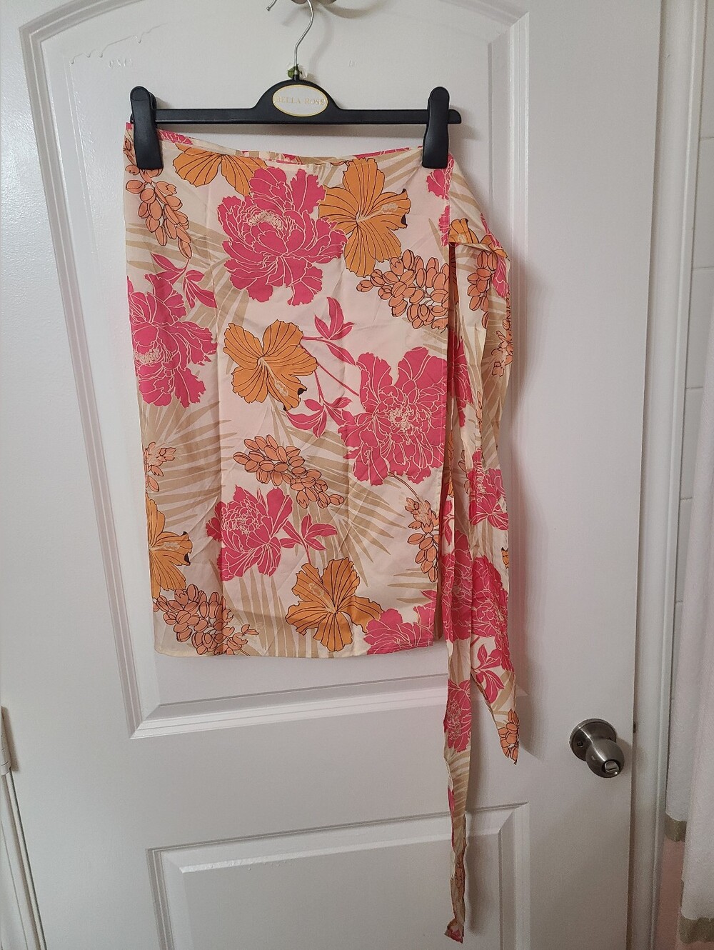 Vintage Y2K Express 100% Silk Wrap Skirt Tropical Floral Pink Orange Resort. Sm